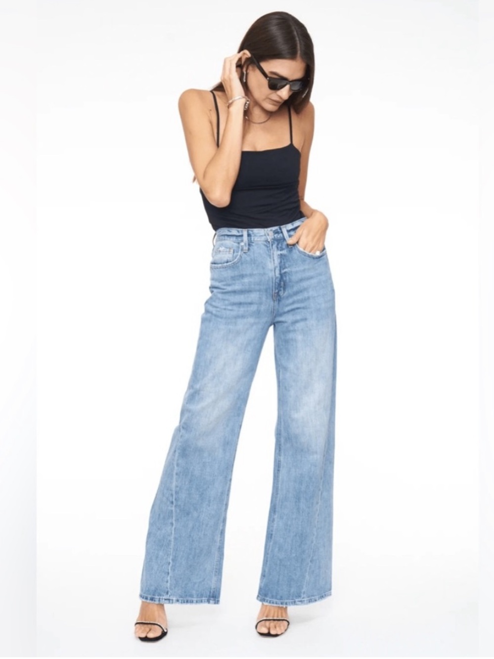 Pistola Ruby high rise ultra wide leg jean
Size 30